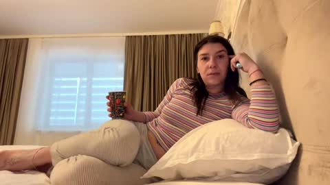 Snapshot of sexy07sexy chatting on 03-12-25, 06:07 Ana  Rusakova online show from 03-12-25, 06:07