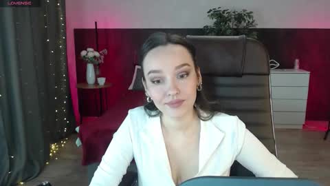 Snapshot of sexy_alexxia chatting on 10-23-25, 11:09 Alexia online show from 10-23-25, 11:09