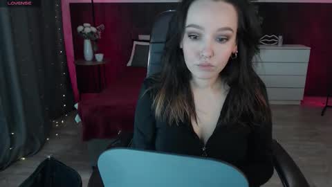 Snapshot of sexy_alexxia chatting on 10-24-25, 10:00 Alexia online show from 10-24-25, 10:00