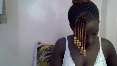 sexy_alia1 online show from 01-18-26, 07:50