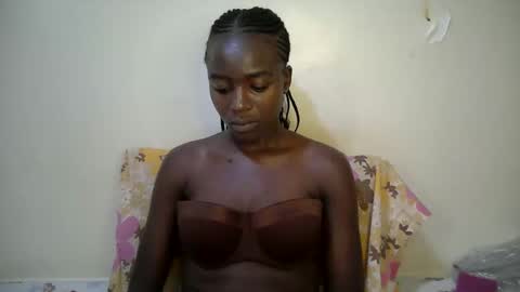 sexy_alia1 online show from 03-06-26, 09:17