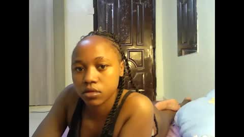 Snapshot of sexy_ariana_2 chatting on 02-03-25, 07:42 Ariana online show from 02-03-25, 07:42