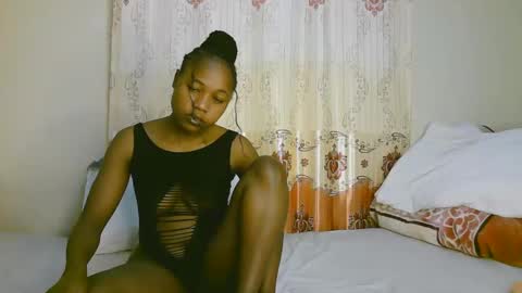 Snapshot of sexy_ariana_2 chatting on 02-22-25, 07:23 Ariana online show from 02-22-25, 07:23