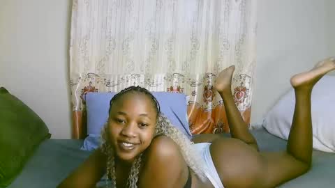 Snapshot of sexy_ariana_2 chatting on 03-03-25, 04:14 Ariana online show from 03-03-25, 04:14