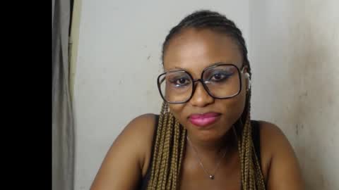 Snapshot of sexy_badgirl2 chatting on 10-23-25, 05:44 Sexy blackgirl2 online show from 10-23-25, 05:44