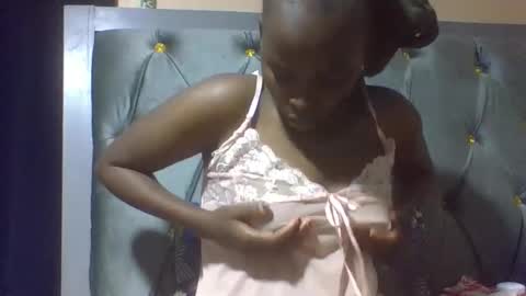 sexy_batush04 online show from 04-23-26, 06:36