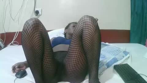 Snapshot of sexy_bbae chatting on 10-17-25, 07:05 sexy_bbae online show from 10-17-25, 07:05