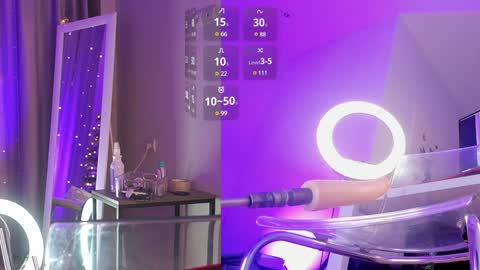 Snapshot of sexy_blonde_doll chatting on 01-14-25, 01:38 Lina online show from 01-14-25, 01:38