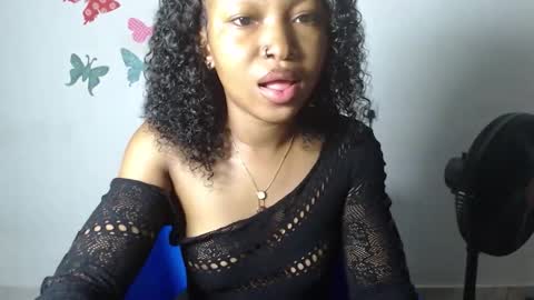 sexy_bluey247 online show from 11-27-25, 06:04