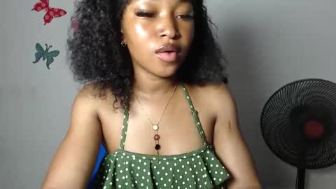 sexy_bluey247 online show from 12-16-25, 06:13