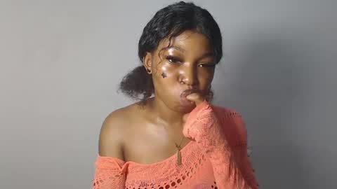 sexy_bluey247 online show from 04-05-26, 06:38