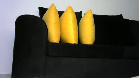 Snapshot of sexy_boobs23 chatting on 02-01-25, 10:13 liya online show from 02-01-25, 10:13