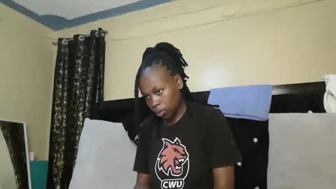 bree online show from 09-12-25, 11:43