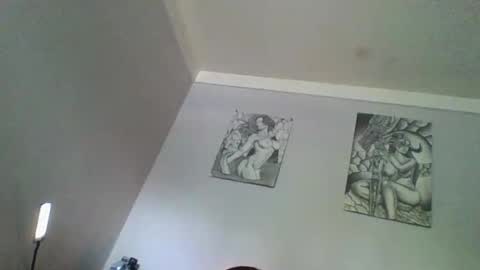 sexy_brunette8826 online show from 04-29-26, 10:27
