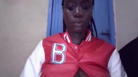 sexy_butty01 online show from 02-14-26, 07:43