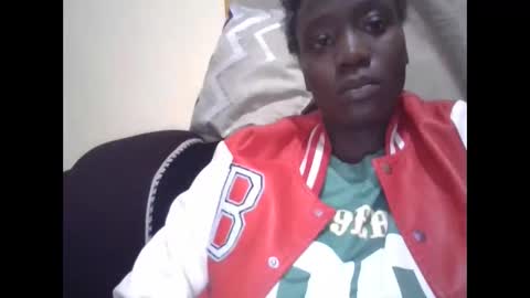 sexy_butty01 online show from 04-26-26, 08:50