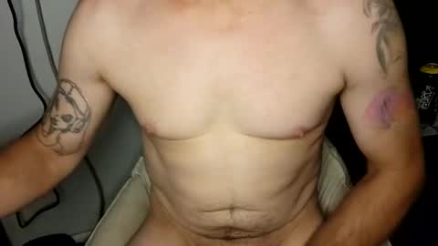 Snapshot of sexy_cayden chatting on 09-22-25, 03:19 Cayden online show from 09-22-25, 03:19