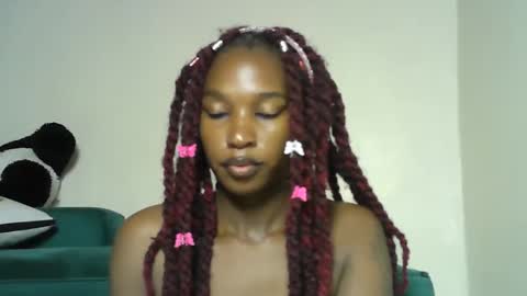 sexy_chocoy05 online show from 11-30-25, 04:55