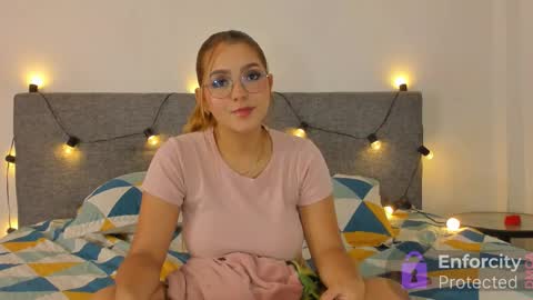 sexy_couple_xx1 online show from 03-04-26, 10:27