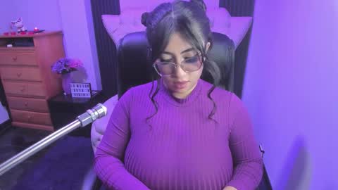  C R I S T A L  online show from 02-02-26, 07:01