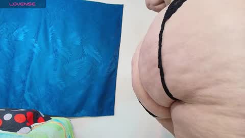 karla           instagram  online show from 03-05-26, 04:14