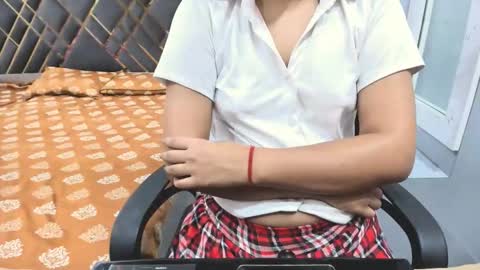 Snapshot of sexy_doll_1_ chatting on 10-24-25, 12:41 Sexydoll online show from 10-24-25, 12:41