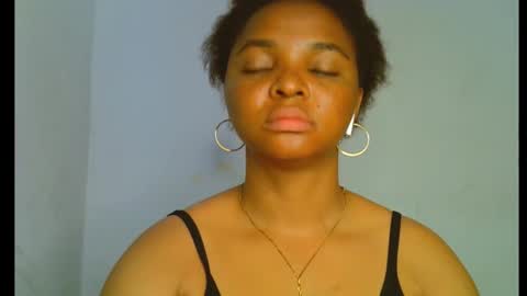 Clara online show from 09-21-25, 08:05