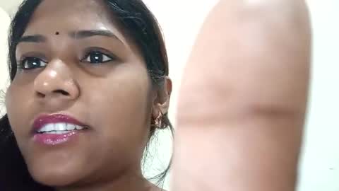 Snapshot of sexy_hkkk chatting on 10-10-25, 01:10 Pori online show from 10-10-25, 01:10