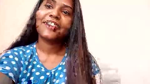 Snapshot of sexy_hkkk chatting on 10-19-25, 02:56 Pori online show from 10-19-25, 02:56