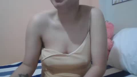 Snapshot of sexy_hotass_girl chatting on 03-04-25, 02:49 Anna online show from 03-04-25, 02:49