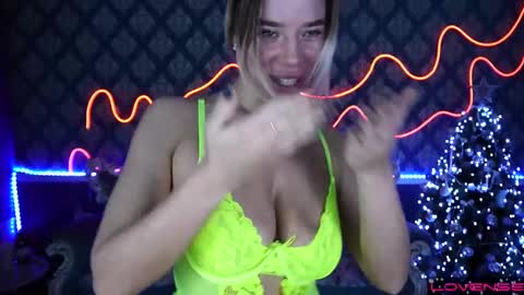 Snapshot of sexy_ira chatting on 01-08-25, 07:03 Ira online show from 01-08-25, 07:03