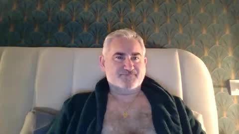 Antonio online show from 05-04-26, 07:59