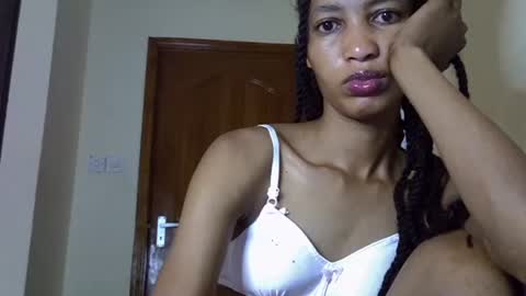 Snapshot of sexy_janny chatting on 11-06-25, 01:50 Janny online show from 11-06-25, 01:50