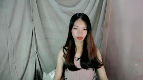 Snapshot of sexy_jeann chatting on 12-03-25, 10:52 Shane online show from 12-03-25, 10:52