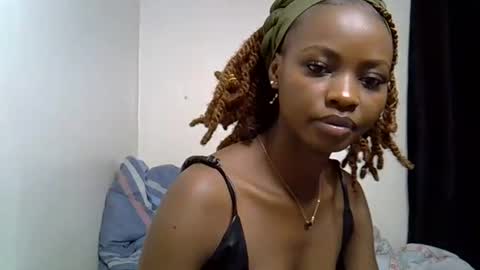 Snapshot of sexy_june20 chatting on 07-23-26, 09:35 sexy_june20 online show from 07-23-26, 09:35