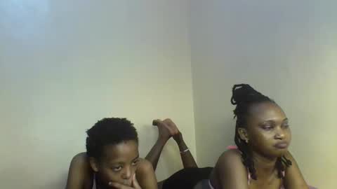Snapshot of sexy_kaly chatting on 10-22-25, 03:01 Sexy kaly online show from 10-22-25, 03:01
