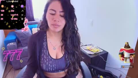 laura  online show from 02-18-26, 03:30