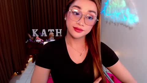 Snapshot of sexy_kitty699 chatting on 10-24-25, 02:30 Kathy online show from 10-24-25, 02:30