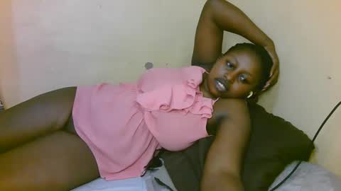 sexy_latasha online show from 10-19-25, 07:47