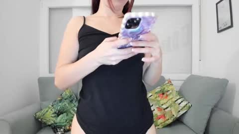 Lily online show from 01-09-25, 08:03