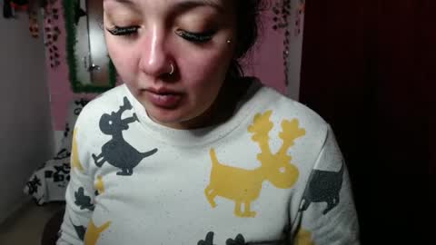 sexy lolas online show from 03-09-25, 04:27