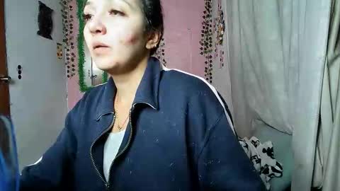 sexy lolas online show from 10-13-25, 01:05