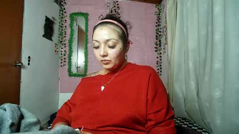 Snapshot of sexy_lolas chatting on 05-01-26, 05:56 sexy lolas online show from 05-01-26, 05:56