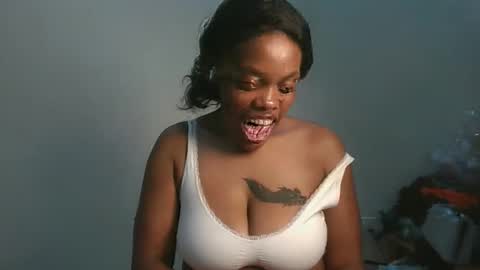 sexy_lyna online show from 01-18-26, 08:40