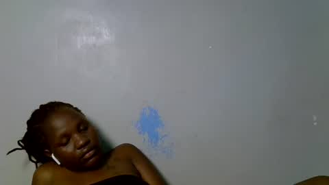 sexy_mamii2 online show from 03-13-26, 08:21