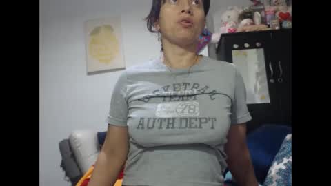 Snapshot of sexy_mary_69 chatting on 12-02-25, 12:05 Mary online show from 12-02-25, 12:05