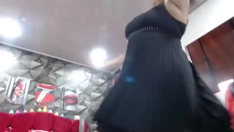 Snapshot of sexy_mature_hot01 chatting on 09-23-25, 04:54 MARIPOSA online show from 09-23-25, 04:54