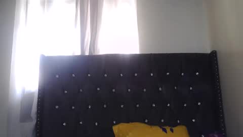 Snapshot of sexy_melanin11 chatting on 09-24-25, 11:13 sexy_melanin11 online show from 09-24-25, 11:13