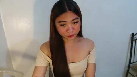 mika online show from 02-10-26, 07:18