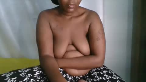 milky online show from 09-10-25, 12:10